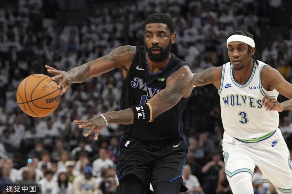 与此同时 与此同时