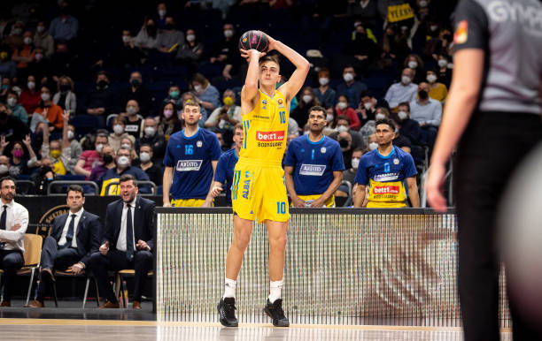 图斯前锋莫 图斯前锋莫