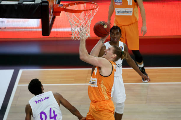 缺乏竞争精 缺乏竞争精